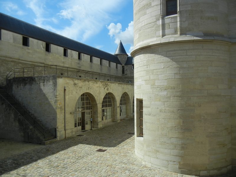 Courtyard of the Château de Vincennes/Naomi Reichstein photo